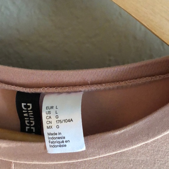 Blush crop top - Picture 4 of 4